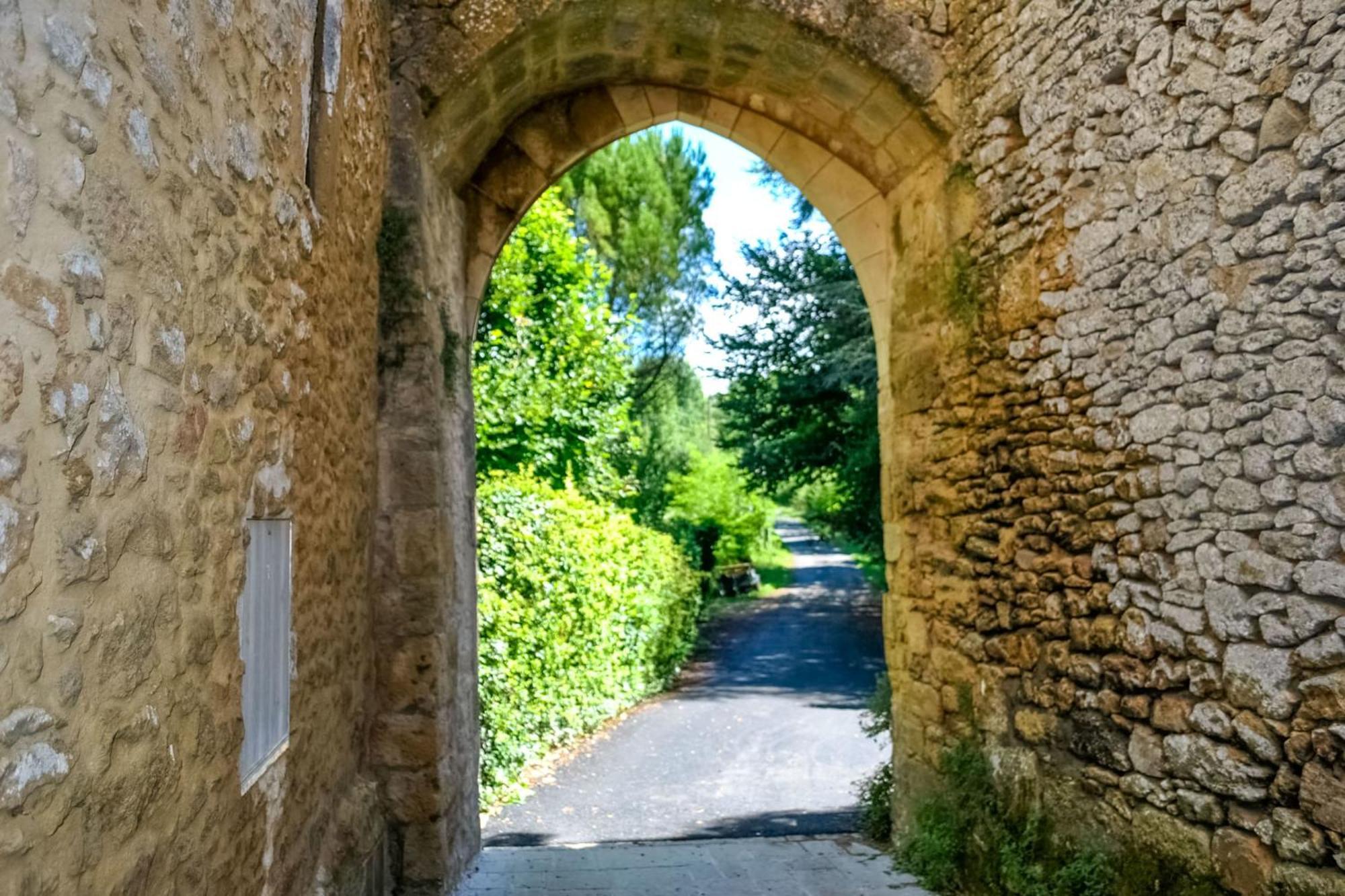 Ancienne Sechoir A Tabac Idealement Place A Limeuil Pour 4 Dans La Nature Dış mekan fotoğraf